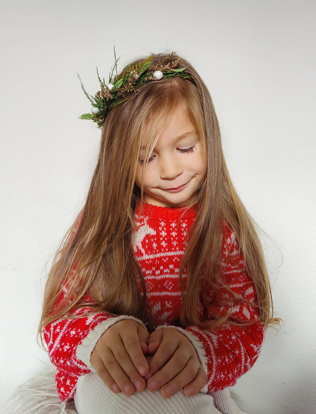 Winter Woodland Headband: Greenery Christmas Party Hair Accessory – handmade floral hair accessory by magaela