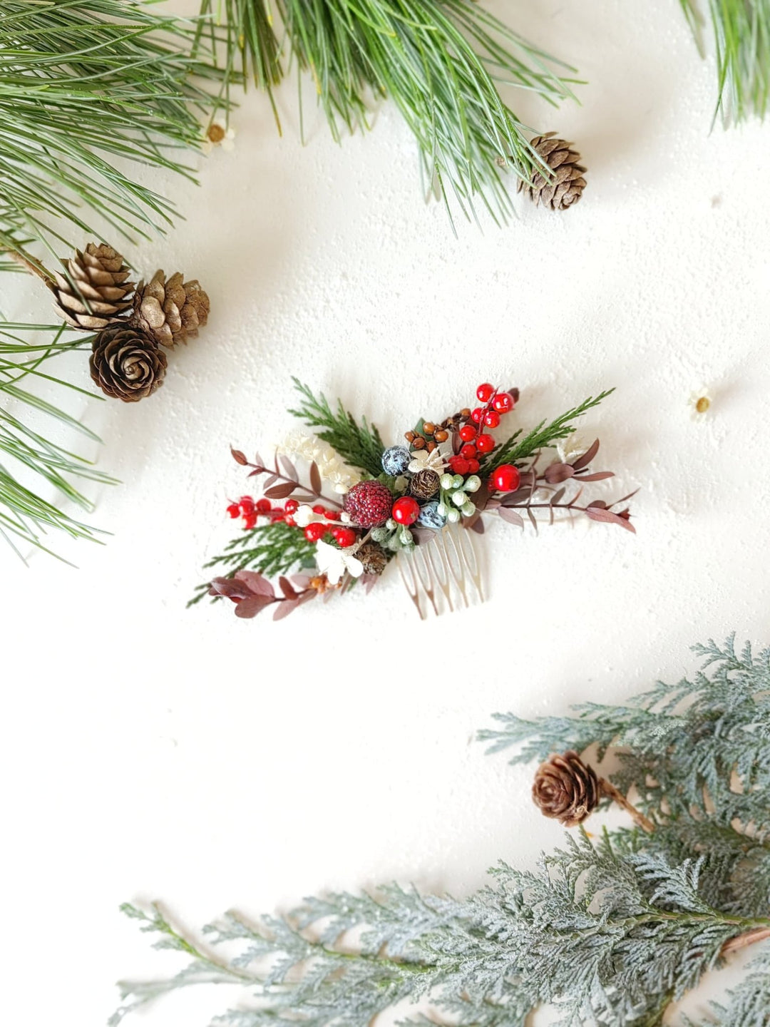 Christmas Berry Hair Comb: Winter Wedding Woodland Headpiece – handmade floral hair accessory by magaela