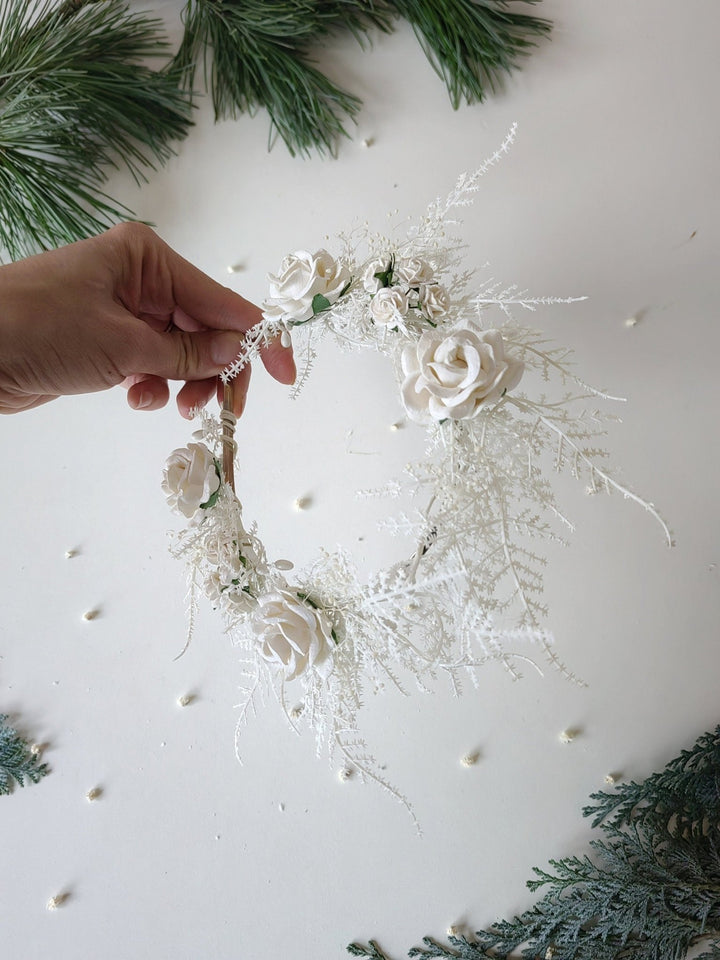 Cream Flower Bridal Crown: Romantic Wedding Headpiece – handmade floral hair accessory by magaela