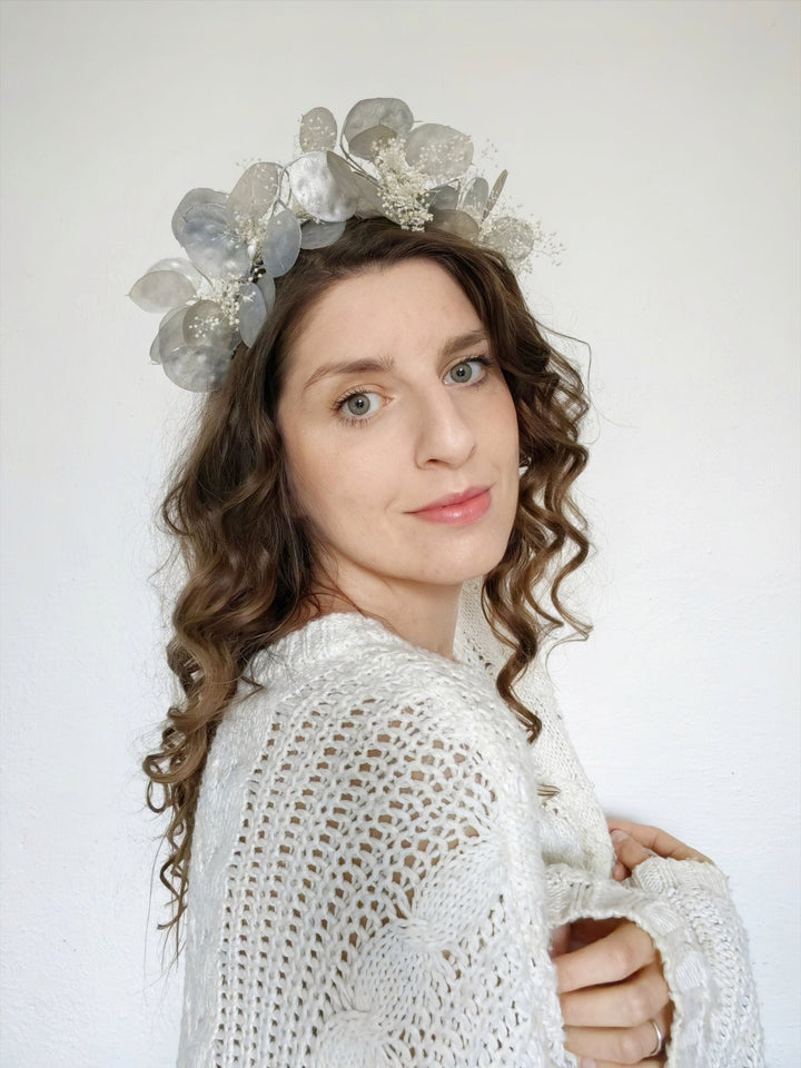 Vintage Lunaria Bridal Crown: Winter Wedding Headpiece – handmade floral hair accessory by magaela