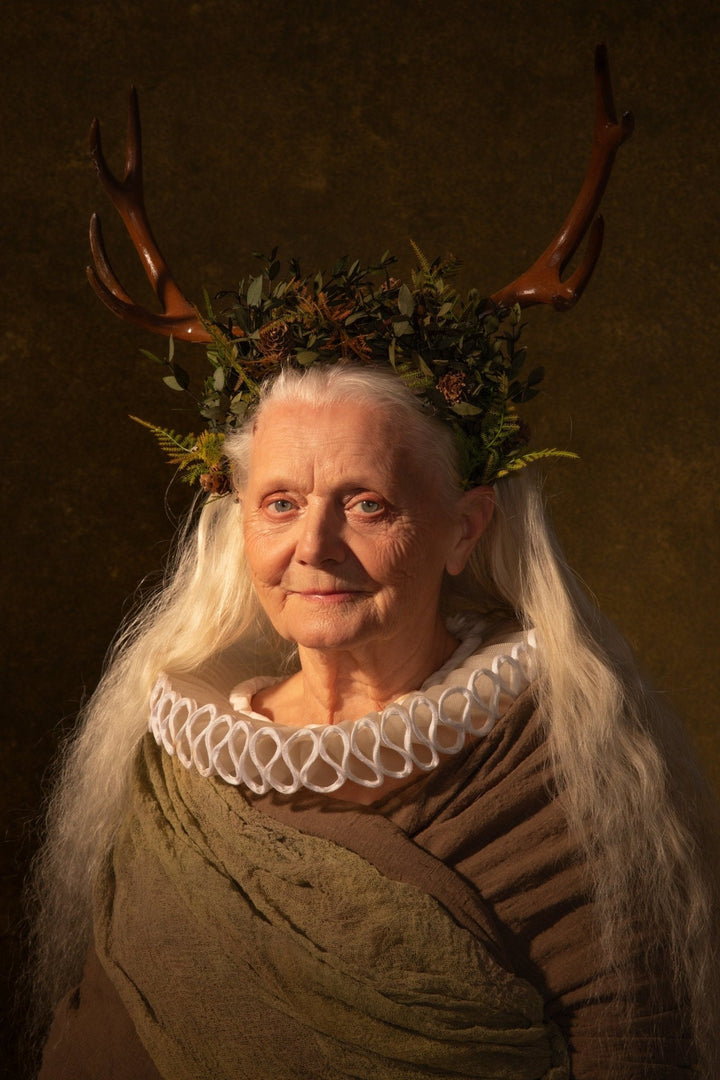 Black Flower Crown with Antlers: Halloween Wedding Headpiece – handmade floral hair accessory by magaela