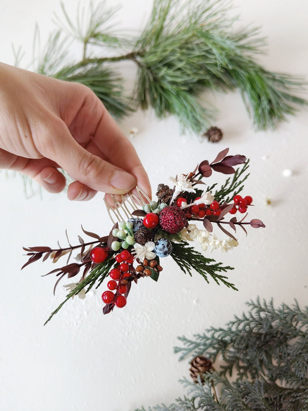 Christmas Berry Hair Comb: Winter Wedding Woodland Headpiece – handmade floral hair accessory by magaela