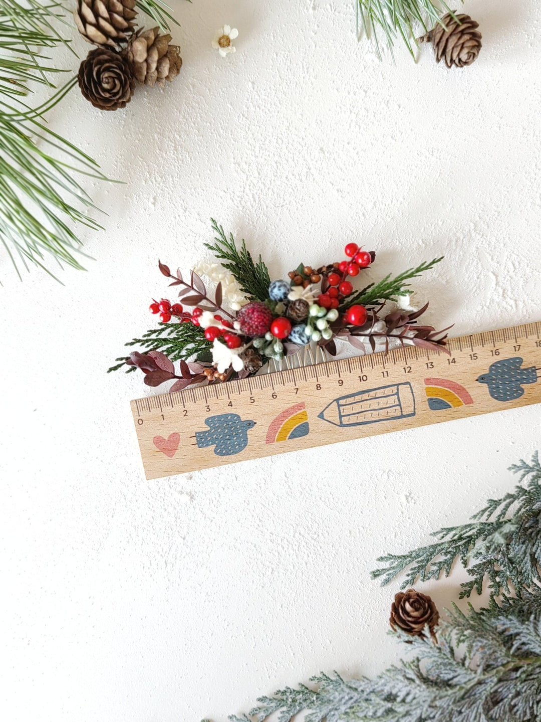 Christmas Berry Hair Comb: Winter Wedding Woodland Headpiece – handmade floral hair accessory by magaela