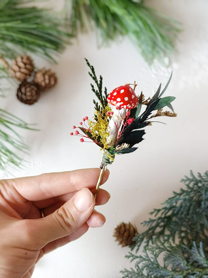 Toadstool Hairpin: Vintage Woodland Flower Headpiece – handmade floral hair accessory by magaela
