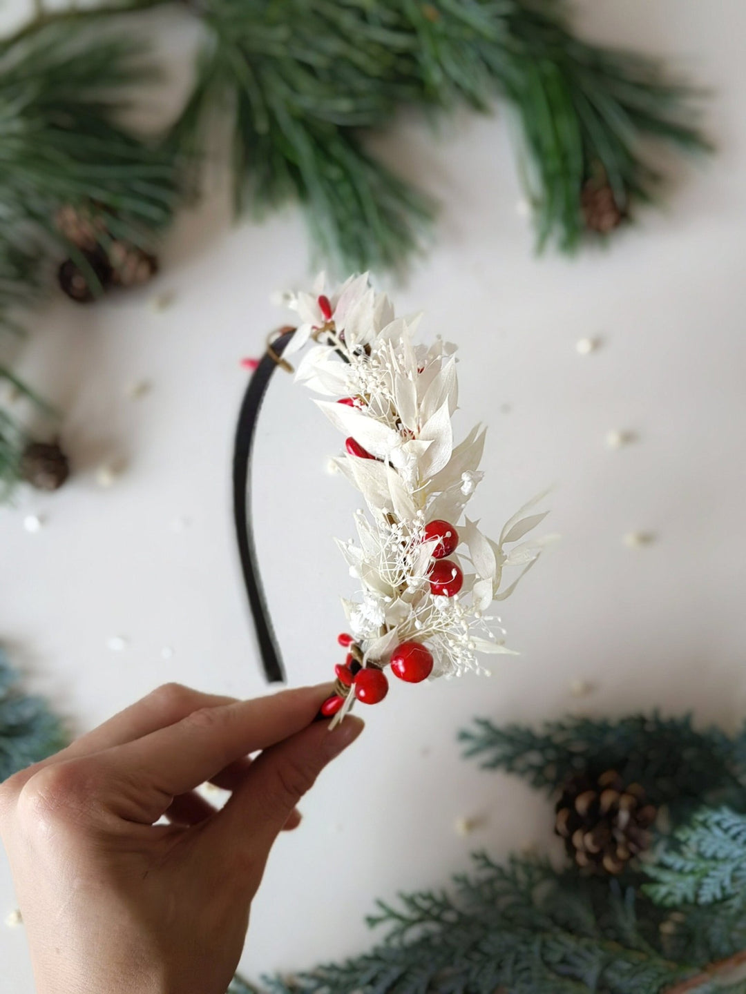 Winter Flower Headband: Red Berries & Preserved Floral Headpiece – handmade floral hair accessory by magaela