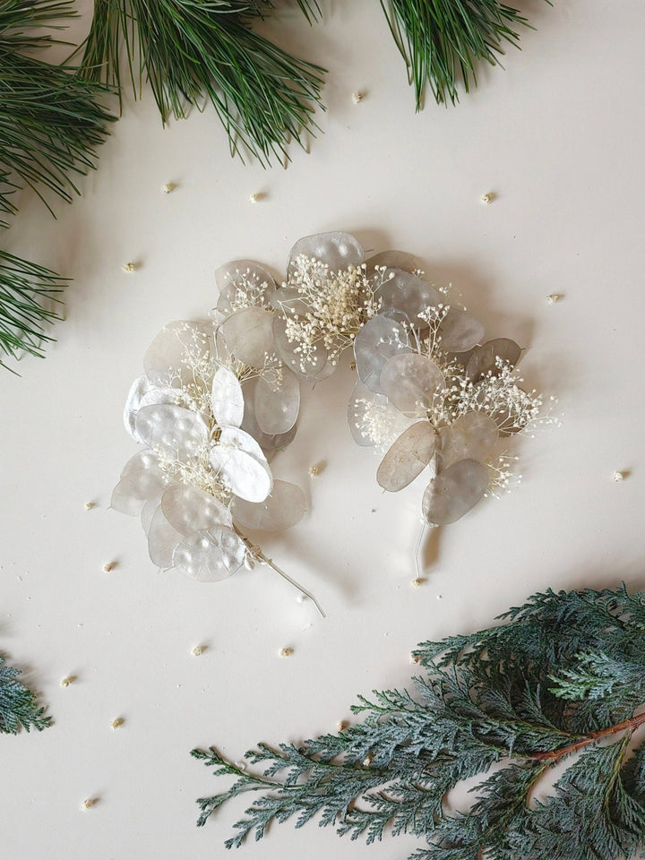 Vintage Lunaria Bridal Crown: Winter Wedding Headpiece – handmade floral hair accessory by magaela