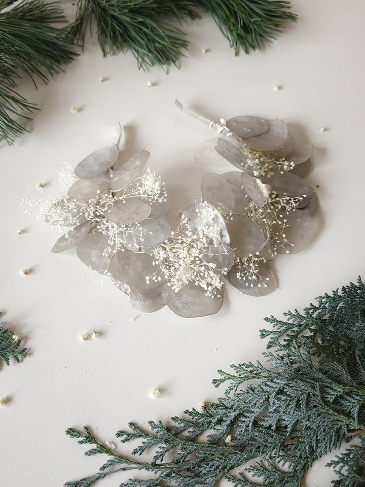 Vintage Lunaria Bridal Crown: Winter Wedding Headpiece – handmade floral hair accessory by magaela