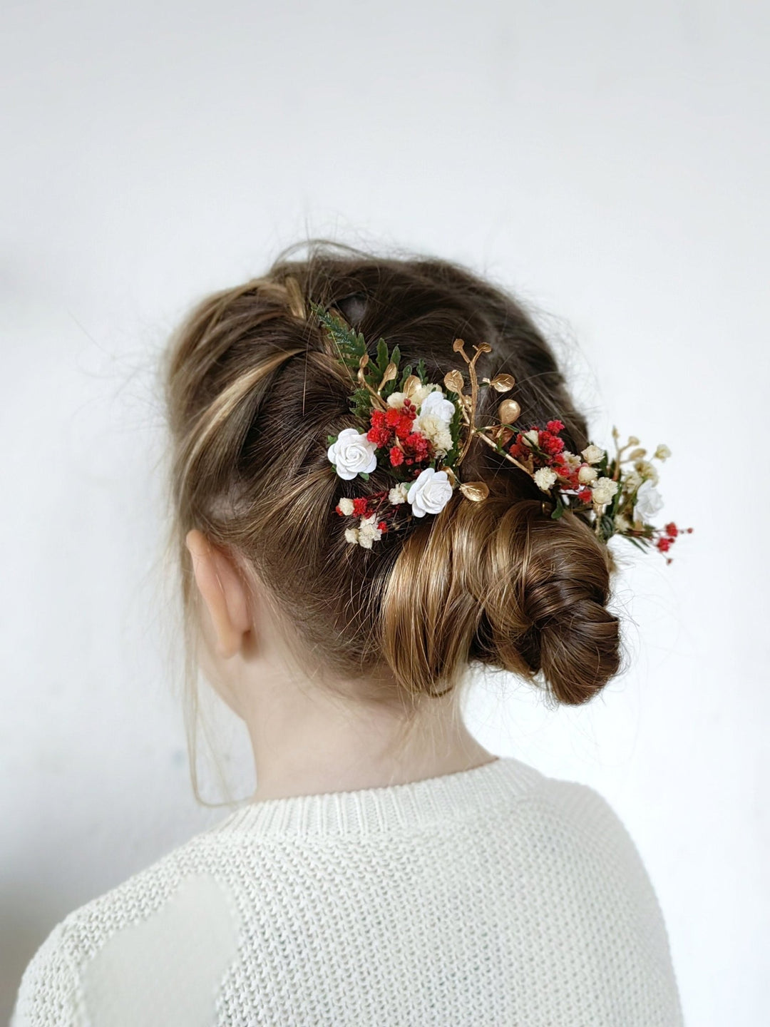 Red & Gold Christmas Flower Hairpins: Winter Wedding Accessories – handmade floral hair accessory by magaela