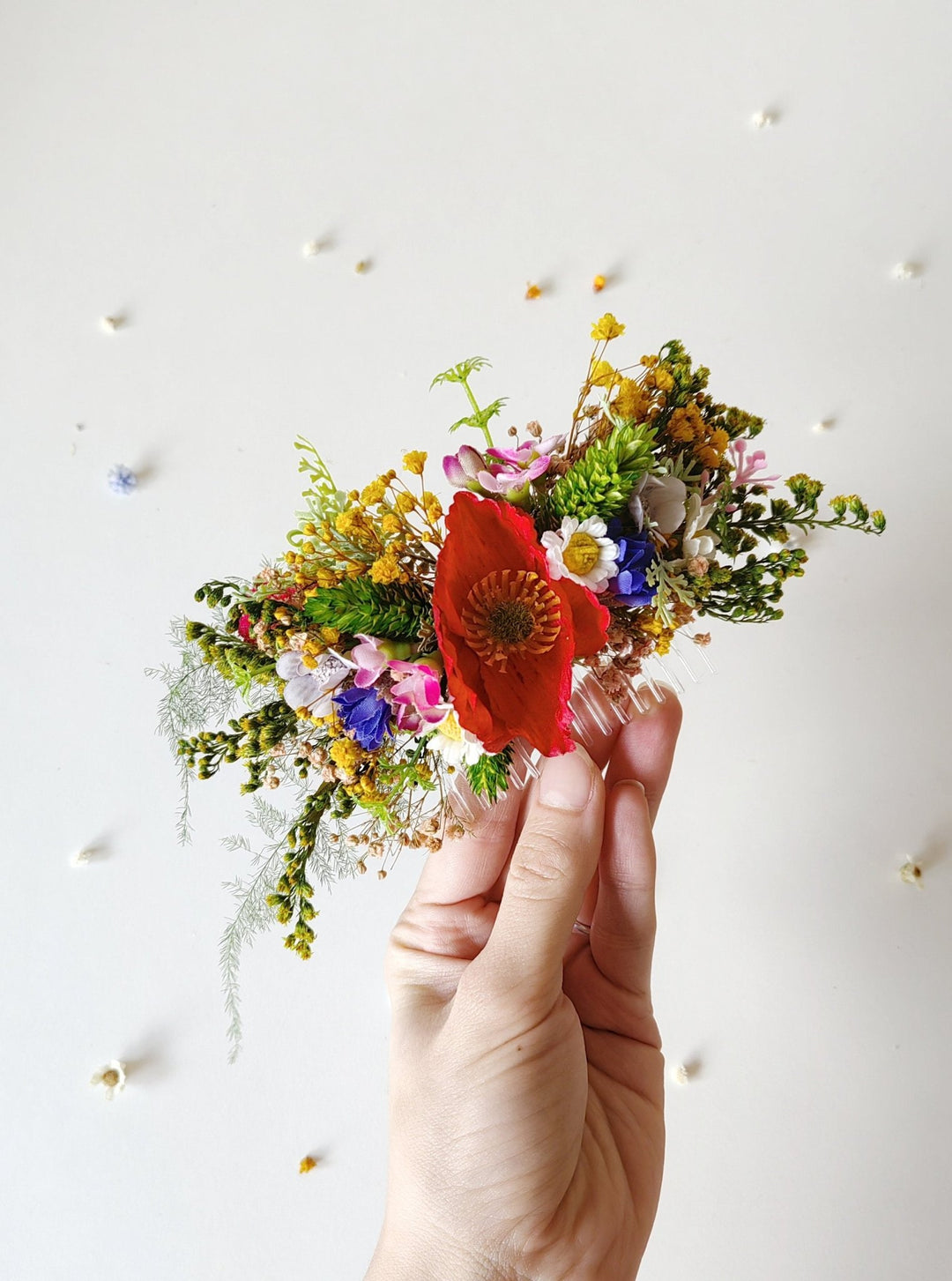 Poppy Flower Hair Comb: Boho Wedding Wildflower Hairpiece – handmade floral hair accessory by magaela