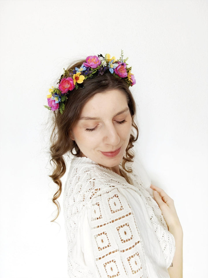 Magenta Flower Headband: Summer Wedding Bridal Headpiece – handmade floral hair accessory by magaela