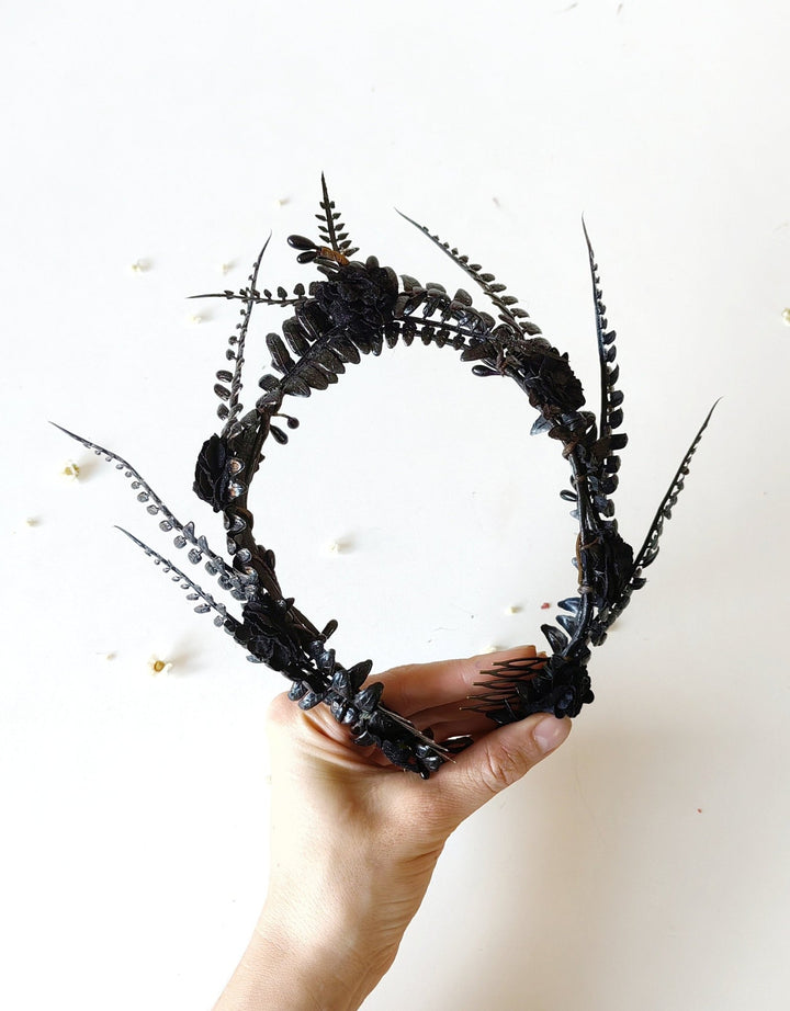 Black Flower Crown: Gothic Wedding Tiara, Pagan Headpiece – handmade floral hair accessory by magaela