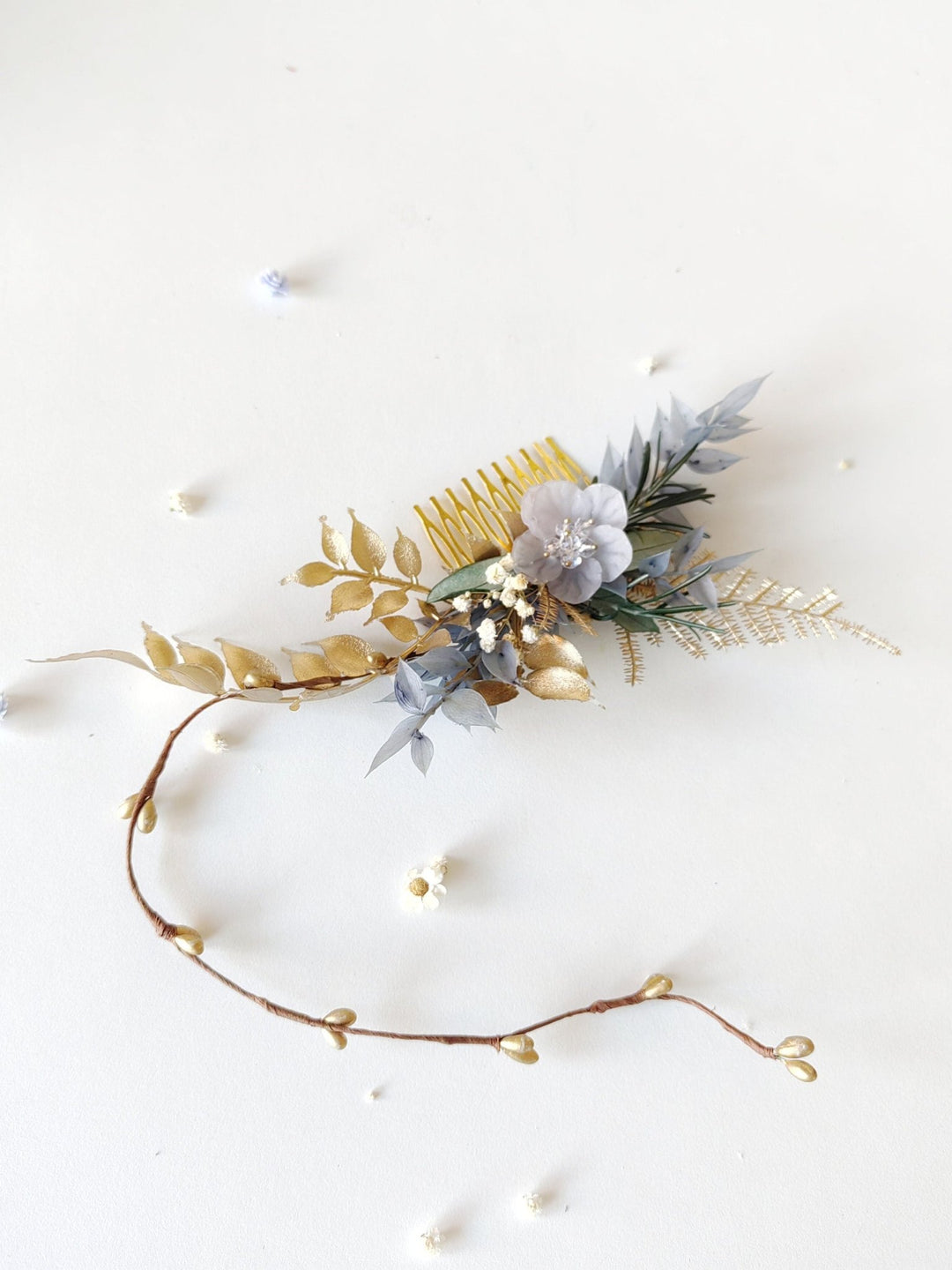 Glam Bridal Hair Comb: Blue & Gold Flower Headpiece – handmade floral hair accessory by magaela
