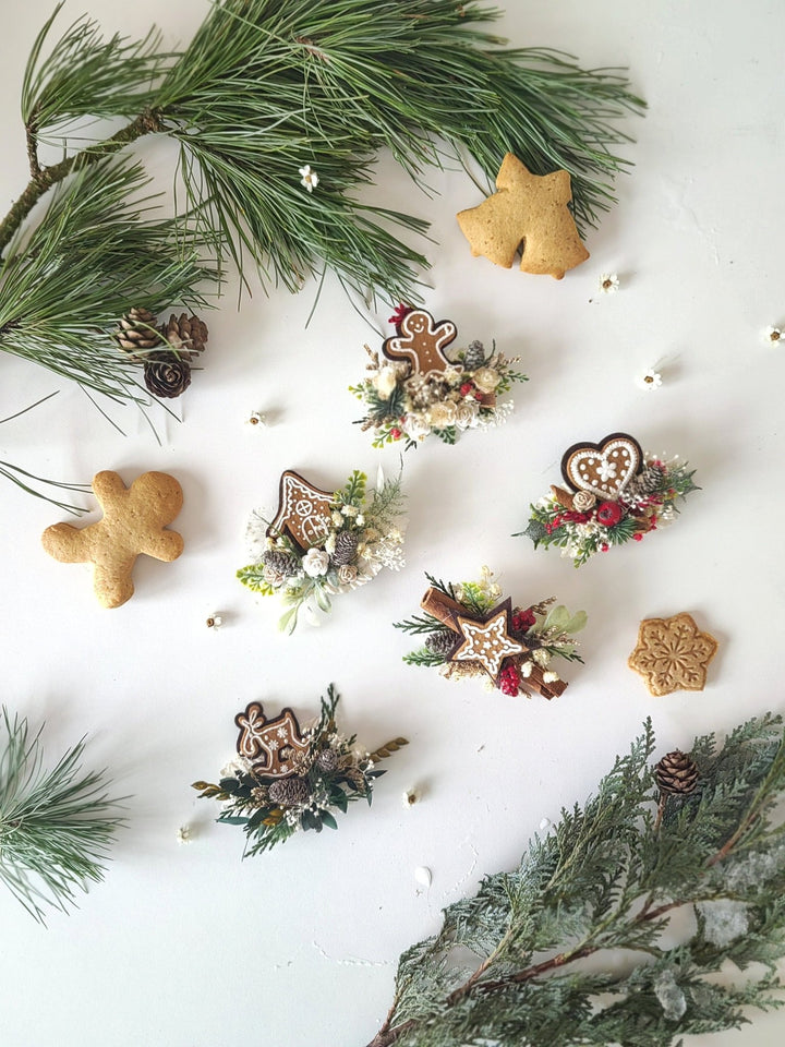 Gingerbread Christmas Brooch: Handmade Winter Coat Pin – handmade floral hair accessory by magaela