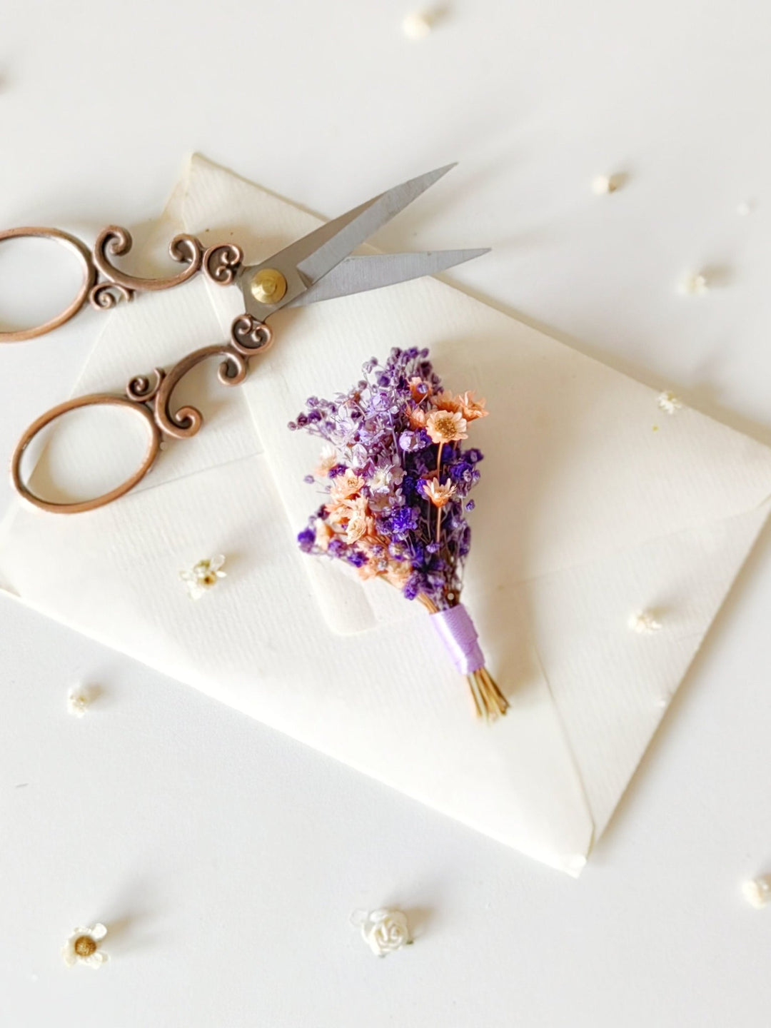 Purple Preserved Flower Boutonniere: Romantic Wedding Lapel – handmade floral hair accessory by magaela