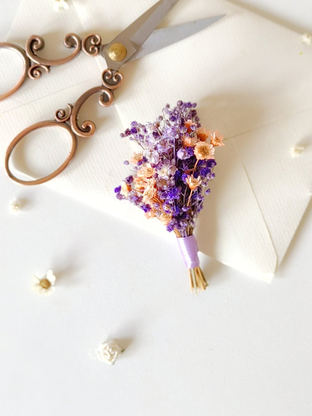 Purple Preserved Flower Boutonniere: Romantic Wedding Lapel – handmade floral hair accessory by magaela