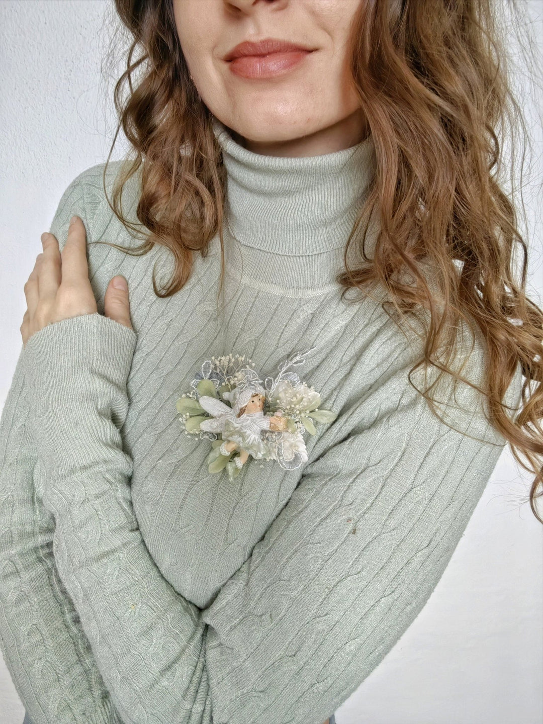 Winter Fairy Brooch: Handmade Christmas Flower Pin – handmade floral hair accessory by magaela