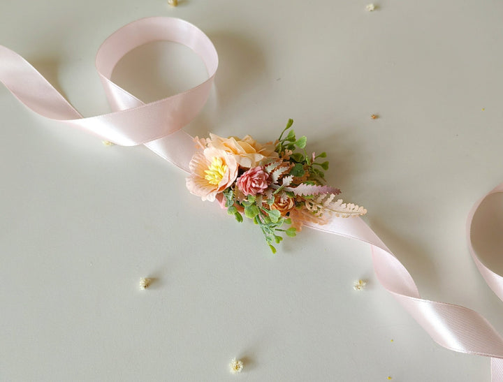 Peach Fuzz Flower Bracelet: Romantic Wedding Wrist Corsage – handmade floral hair accessory by magaela