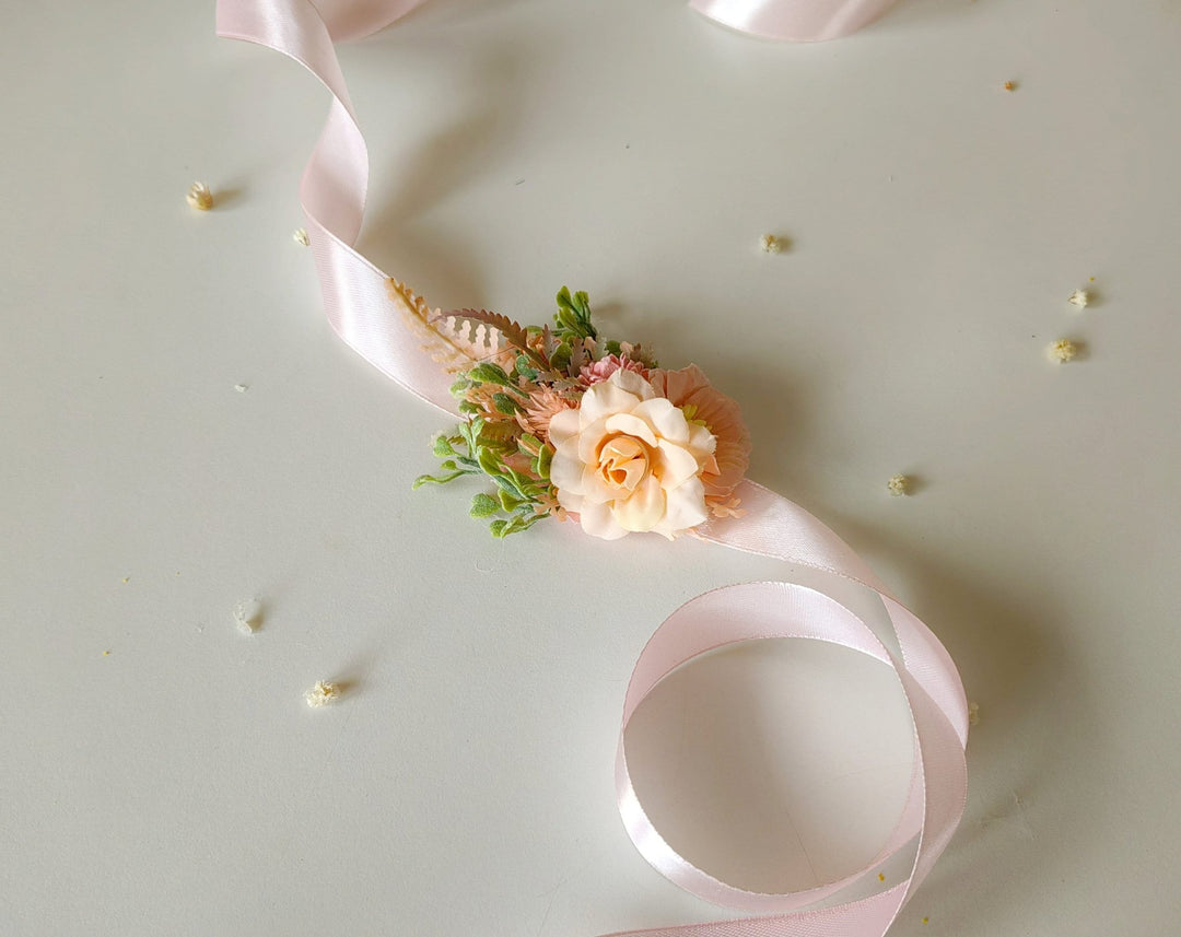 Peach Fuzz Flower Bracelet: Romantic Wedding Wrist Corsage – handmade floral hair accessory by magaela