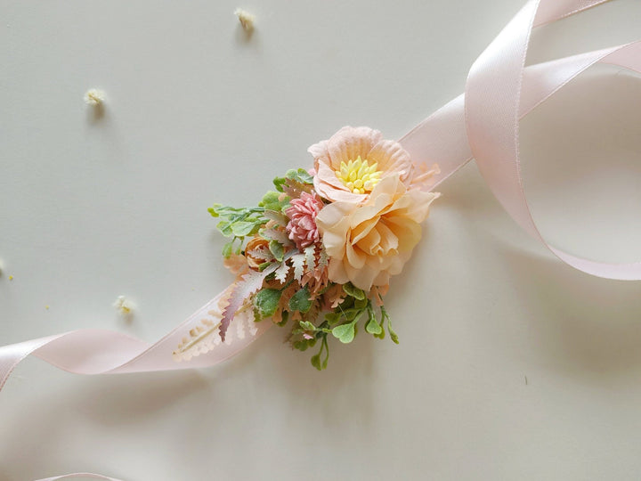 Peach Fuzz Flower Bracelet: Romantic Wedding Wrist Corsage – handmade floral hair accessory by magaela