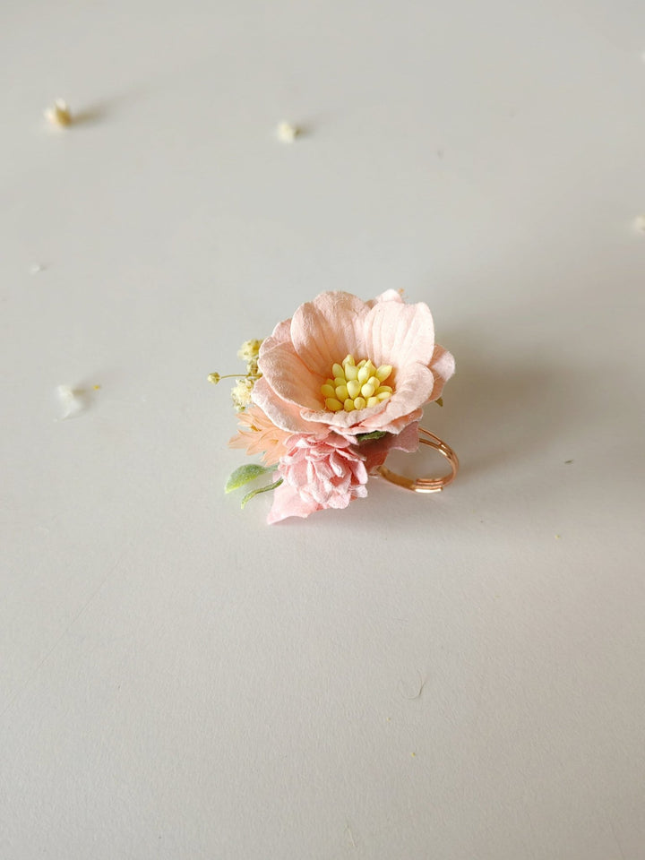 Peach Flower Ring: Boho Floral Jewelry, Adjustable Band – handmade floral hair accessory by magaela