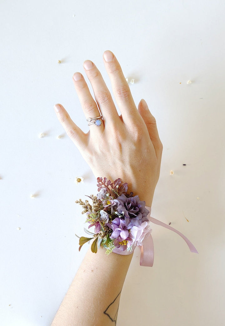 Purple Flower Bracelet: Lilac Wedding Wrist Corsage – handmade floral hair accessory by magaela