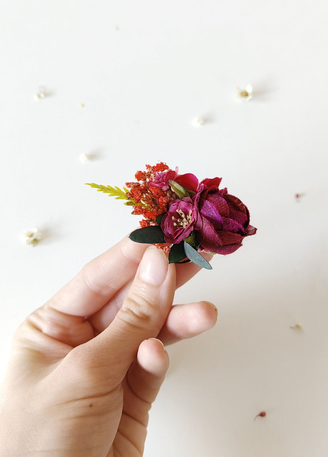 Burgundy Flower Ring: Boho Frida Style Floral Jewelry – handmade floral hair accessory by magaela