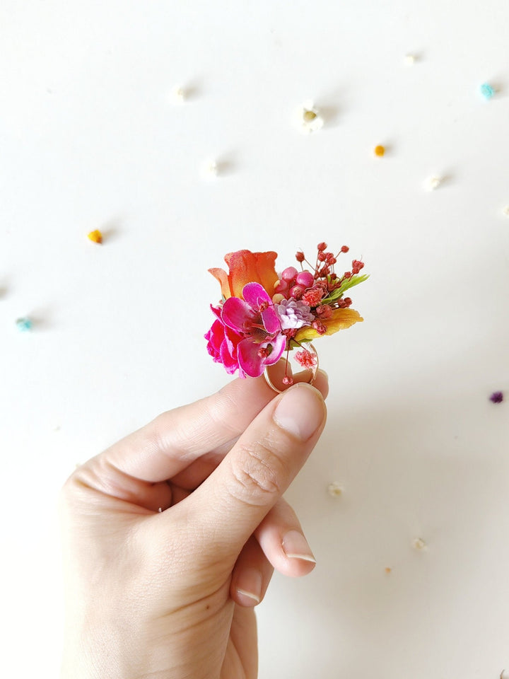 Boho Floral Ring: Magenta Flower Jewelry, Adjustable Band – handmade floral hair accessory by magaela