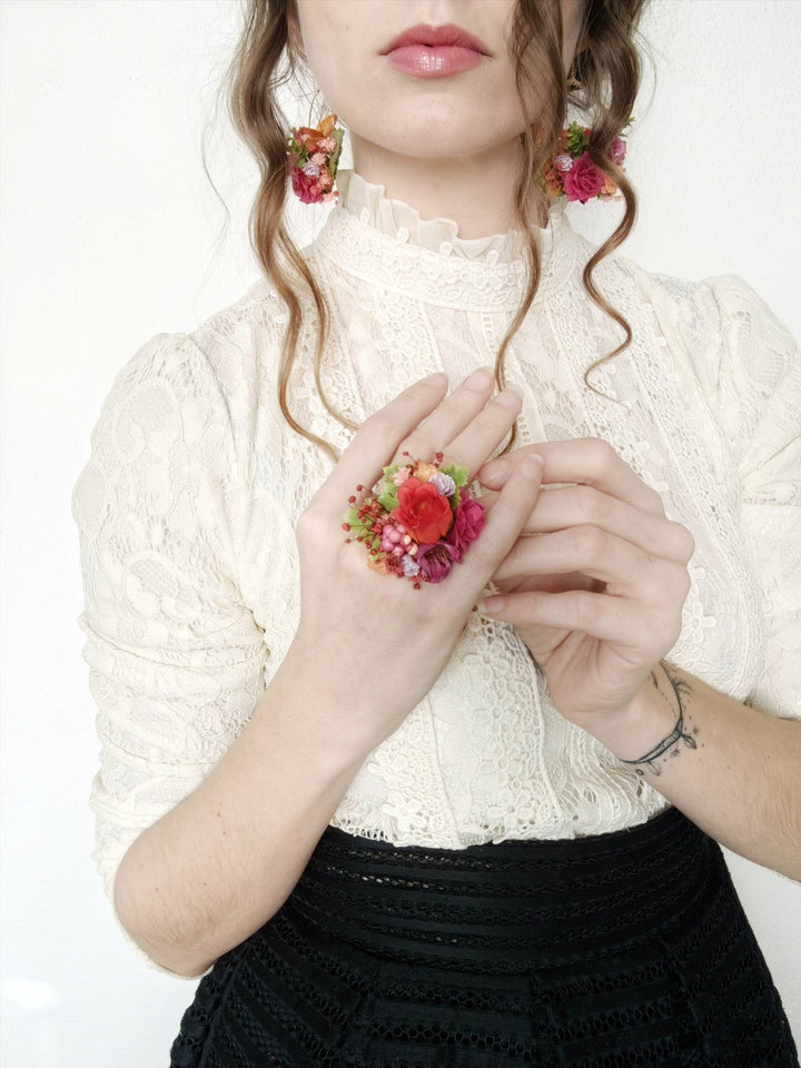 Magenta Flower Ring: Boho Floral Jewelry, Adjustable Band – handmade floral hair accessory by magaela