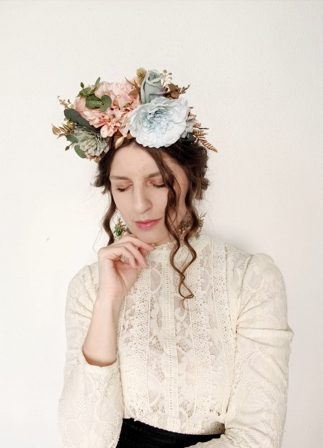 Pastel Frida Flower Headband: Peach Garden Wedding Crown – handmade floral hair accessory by magaela