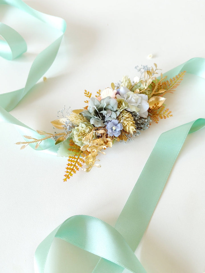 Mint Flower Bridal Belt: Pastel Wedding Dress Sash, Golden Leaves – handmade floral hair accessory by magaela