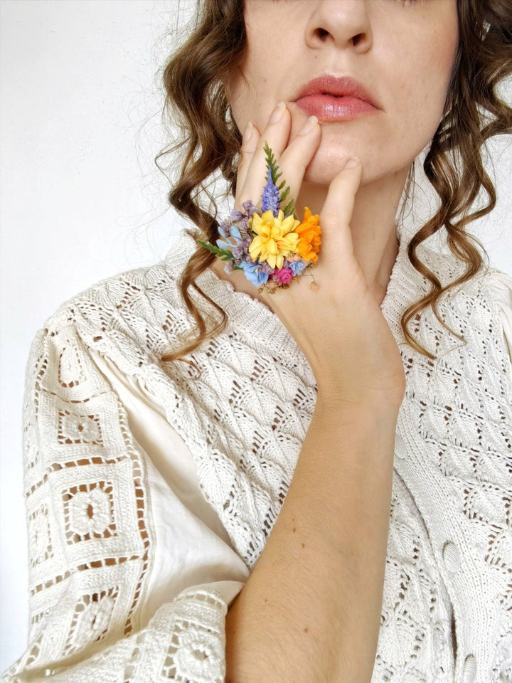Boho Flower Ring: Colorful Wildflower Jewelry, Adjustable Band – handmade floral hair accessory by magaela