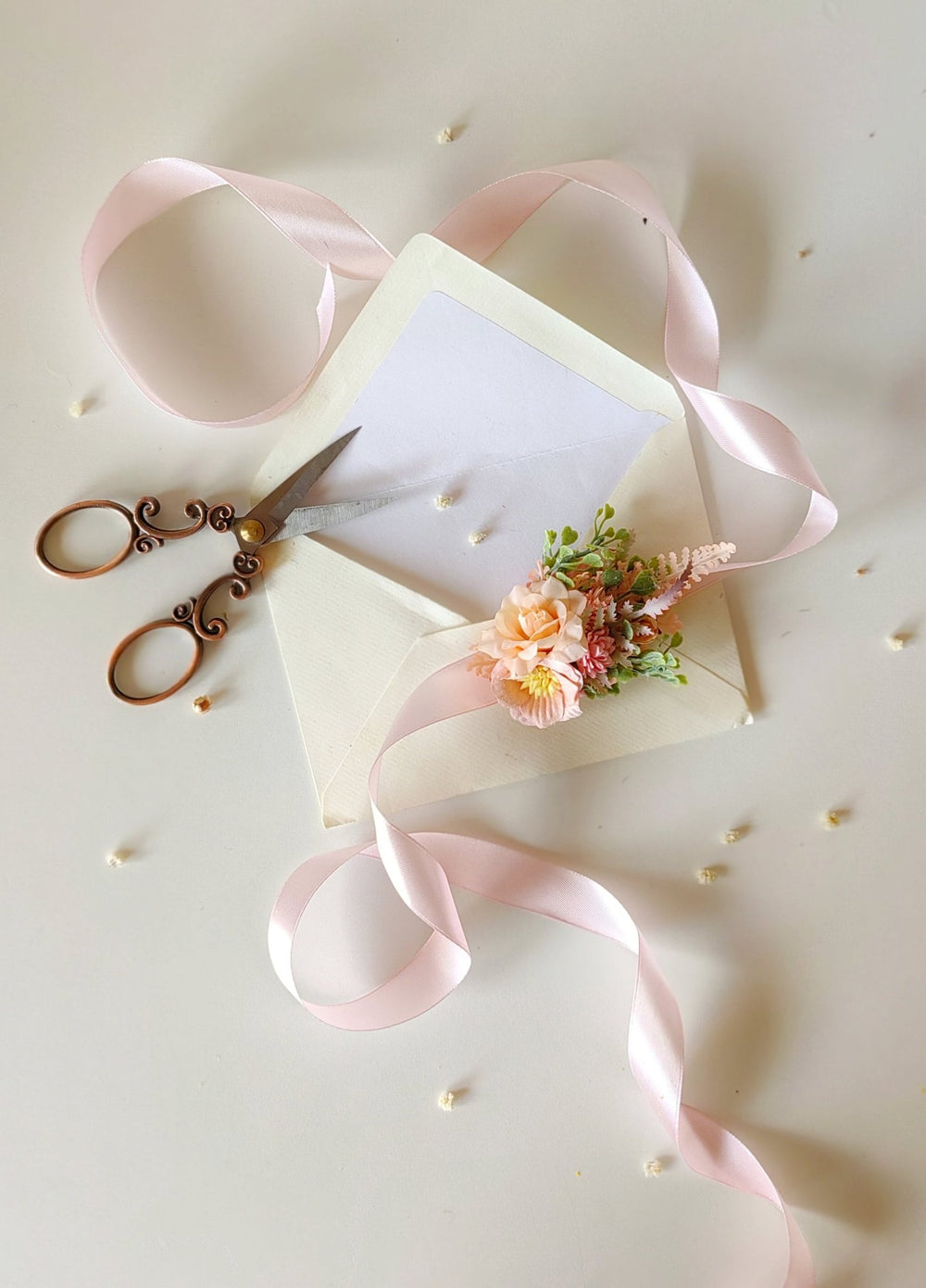 Peach Fuzz Flower Bracelet: Romantic Wedding Wrist Corsage – handmade floral hair accessory by magaela