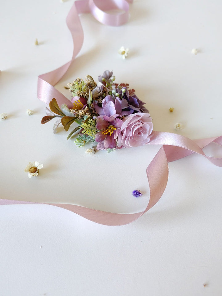 Purple Flower Bracelet: Lilac Wedding Wrist Corsage – handmade floral hair accessory by magaela
