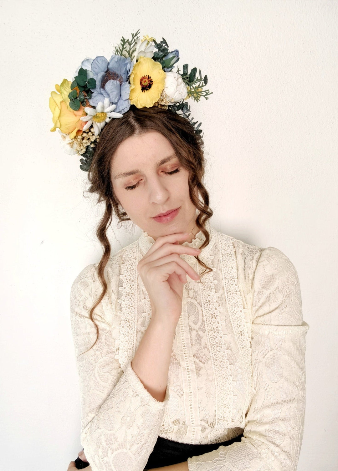 Frida Flower Crown Headband: Daisy Anemone, Reversible Summer Meadow – handmade floral hair accessory by magaela