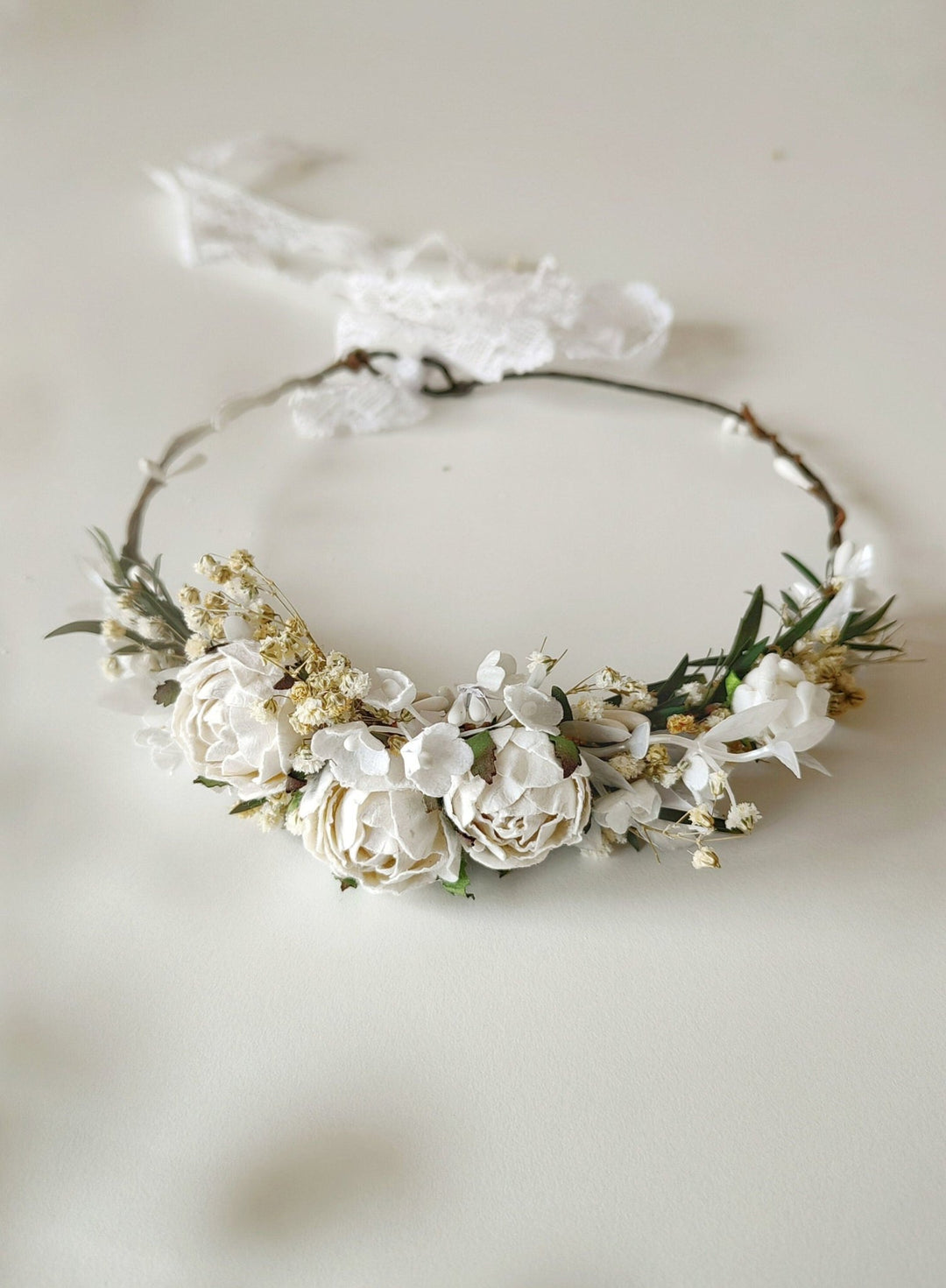 First Communion Flower Crown: White Floral Headband & Bracelet Set – handmade floral hair accessory by magaela