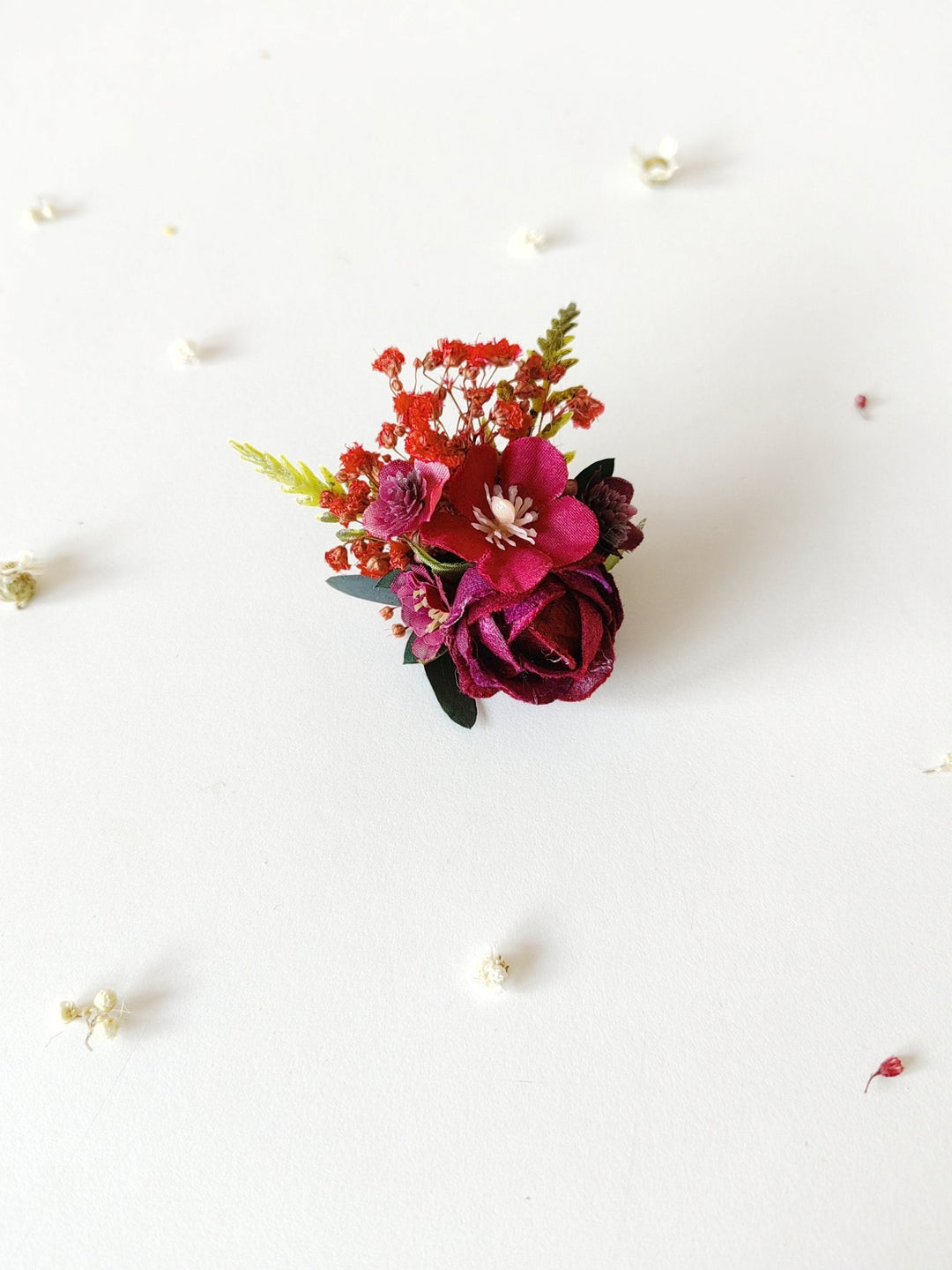 Burgundy Flower Ring: Boho Floral Jewelry, Frida Style Ring – handmade floral hair accessory by magaela