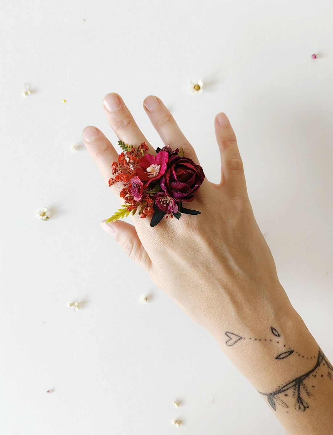 Burgundy Flower Ring: Boho Floral Jewelry, Frida Style Ring – handmade floral hair accessory by magaela