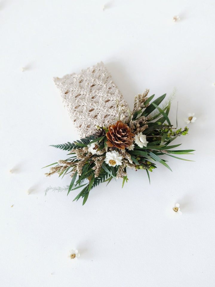Woodland Groom Pocket Boutonniere: Natural Pine Cone Square Corsage – handmade floral hair accessory by magaela