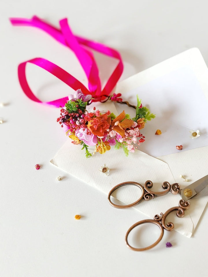 Magenta Flower Bracelet: Boho Wedding Wrist Corsage – handmade floral hair accessory by magaela