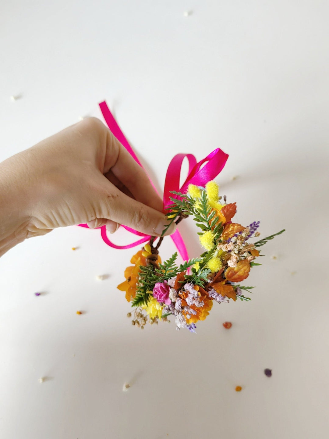 Colorful Flower Bracelet: Boho Wedding Wrist Corsage – handmade floral hair accessory by magaela