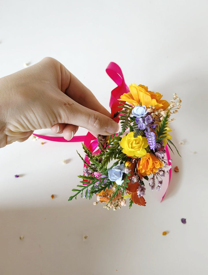 Colorful Flower Bracelet: Boho Wedding Wrist Corsage – handmade floral hair accessory by magaela