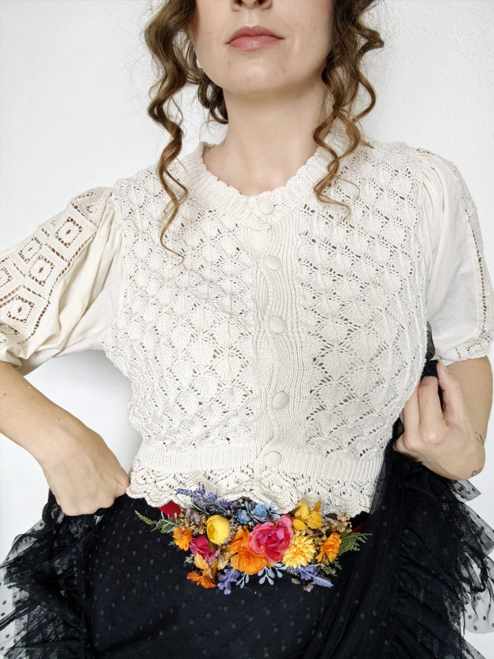 Colorful Floral Belt: Boho Wedding Dress Flower Accessories – handmade floral hair accessory by magaela