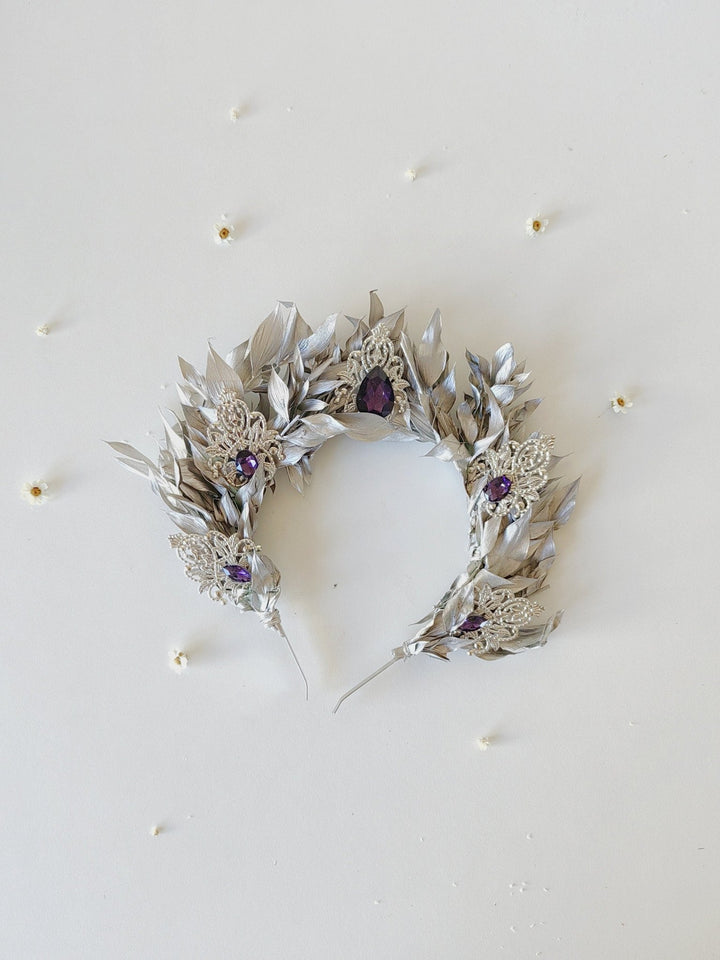 Silver Leaf Bridal Crown: Elegant Wedding Hair Tiara – handmade floral hair accessory by magaela