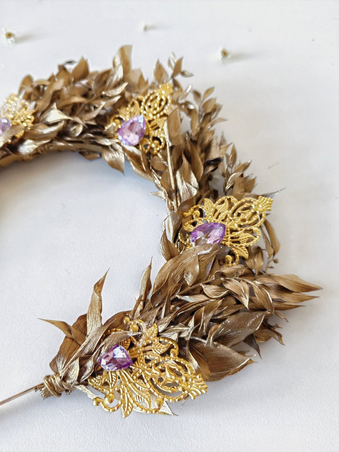 Golden Leaf Wedding Crown: Bridal Glam Hair Tiara – handmade floral hair accessory by magaela