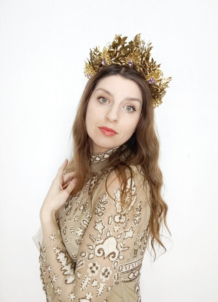 Golden Leaf Wedding Crown: Bridal Glam Hair Tiara – handmade floral hair accessory by magaela