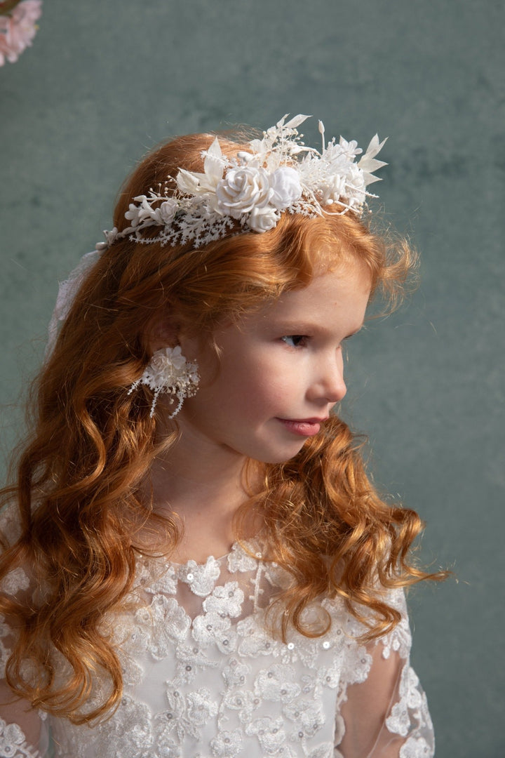 White Flower Crown: First Communion Wreath, Bridal Headpiece – handmade floral hair accessory by magaela