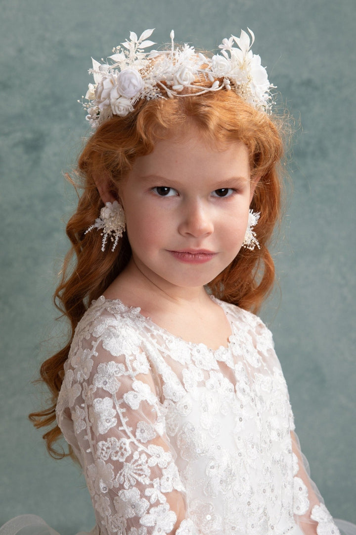 White Flower Crown: First Communion Wreath, Bridal Headpiece – handmade floral hair accessory by magaela