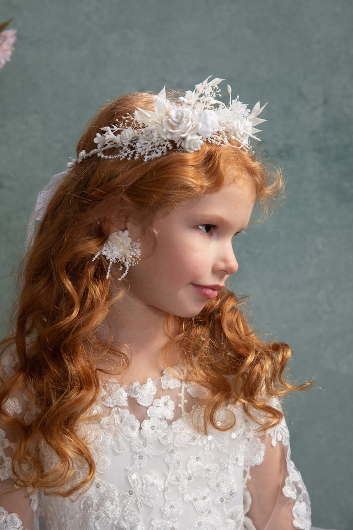 Handmade White Flower Earrings: Holy Communion Bridal Jewelry – handmade floral hair accessory by magaela