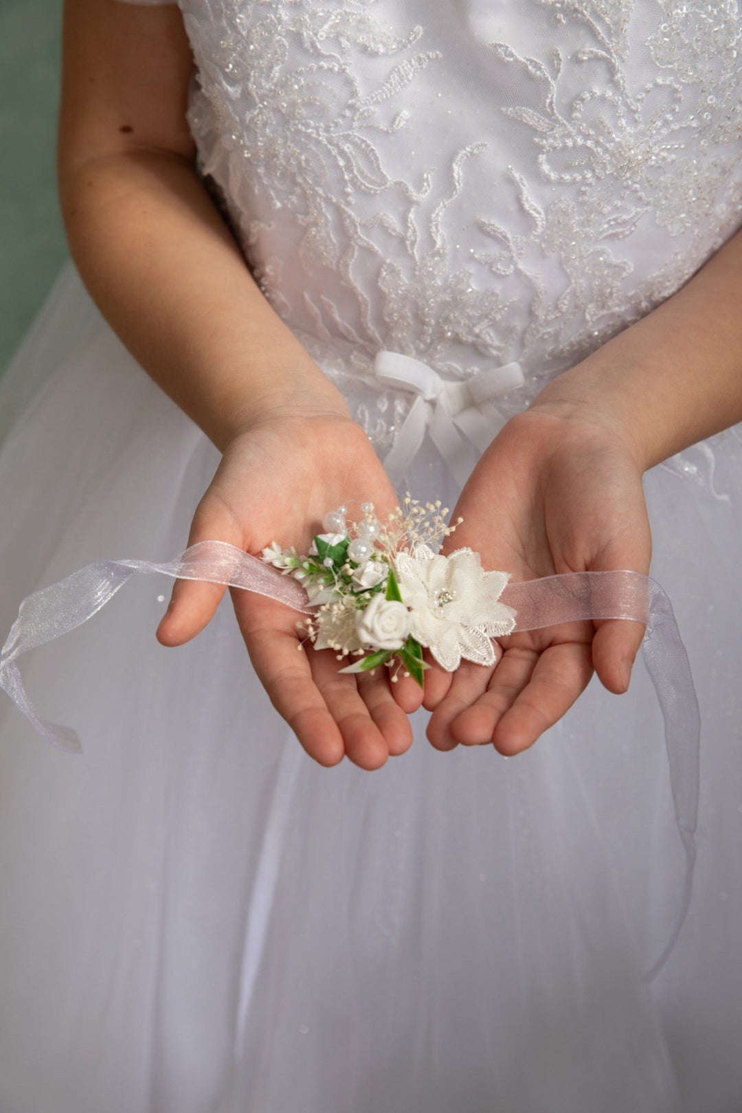First Communion Flower Bracelet: White Rose & Pearl Floral Corsage – handmade floral hair accessory by magaela