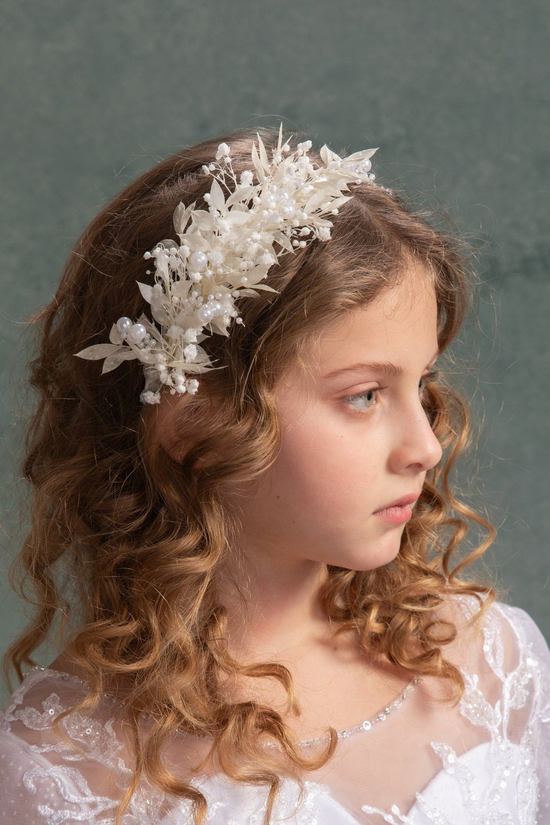 White Flower Crown: First Communion Headband with Pearls – handmade floral hair accessory by magaela